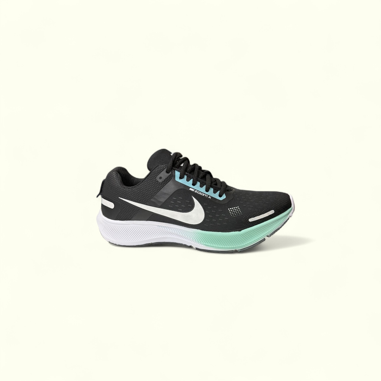 NIKE ZOOM X ( PRETO VERDE ÁGUA)
